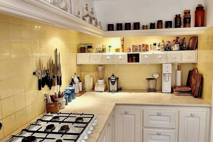 Gîte pour 9 personnes, avec jardin à Réauville - 4