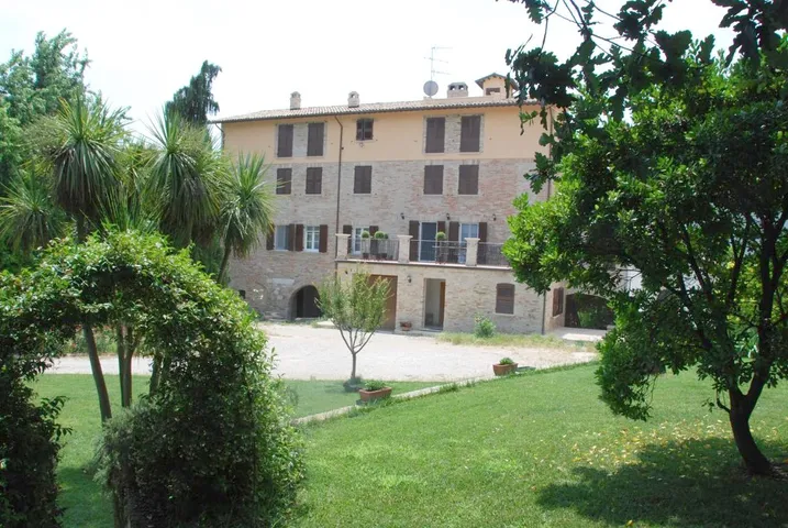 Bed and breakfast per 3 persone, con giardino e panorama, con animali domestici - 1