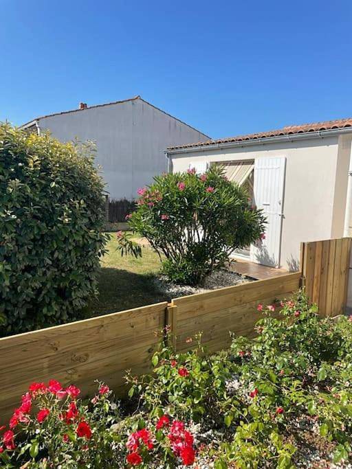 Appartement de vacances pour 4 personnes, avec Terrasse et Jardin à Angoulins