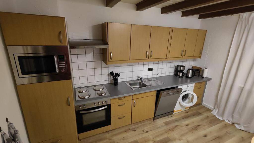 Appartement entier, Ferienwohnung-Monteurwohnung Berta, 3 Personen in Kleve, zentrale Lage in Clèves, Bas-Rhin