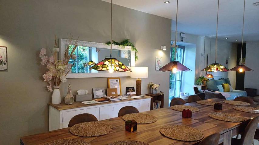 Location de vacances pour 9 personnes, avec jardin et vue à Yvoir - 2