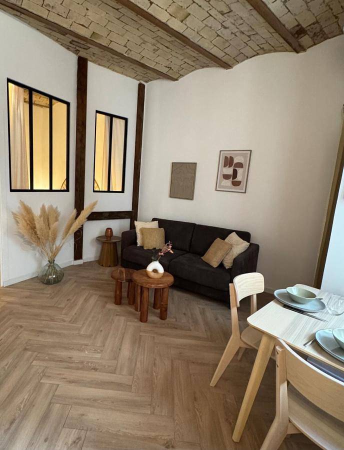 Gîte pour 4 personnes, avec terrasse, animaux acceptés dans Cinema Utopia La Manutention Avignon - 4