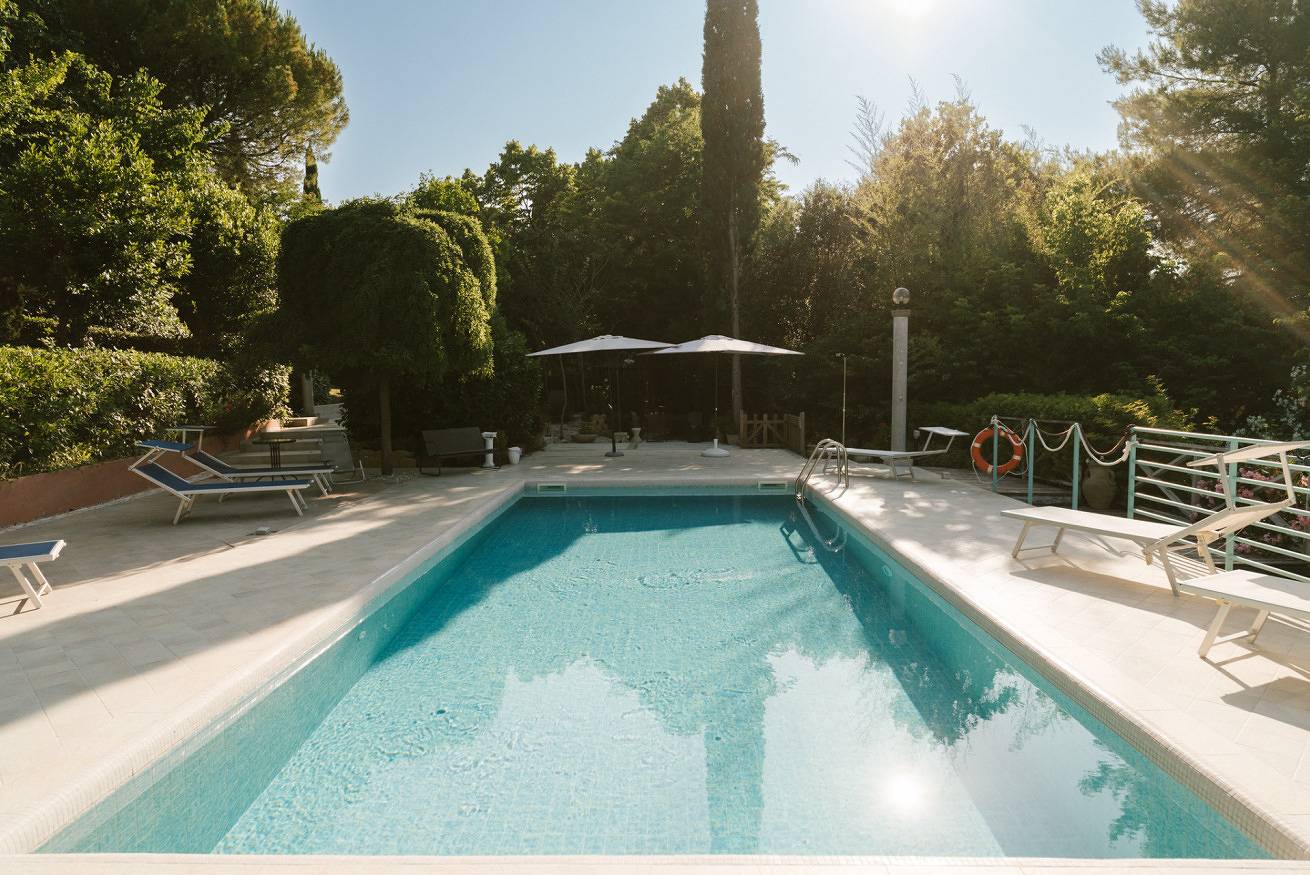 Villa Collina Sul Mare in Porto San Giorgio, Fermo Province