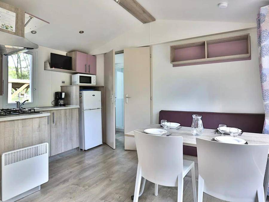 Camping L'Etang d'Ardy - Mobilhome 4 personnes - Mobil-Home Confort 3 Pièces 4 Personnes + Tv in Saint-Paul-lès-Dax, Région de Dax
