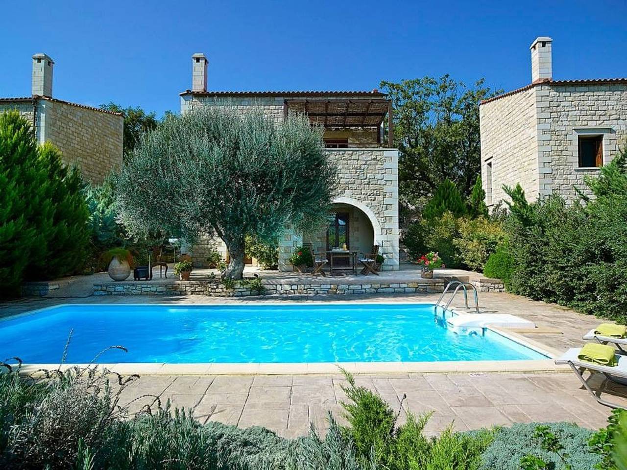 Luxury Crete Villa | Villa Kalipso | Private Pool in Vederi, Nikiforou Foka