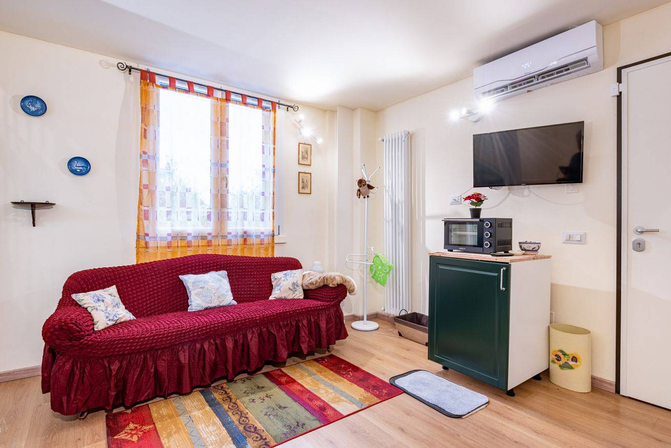 Apartamento entero, Certosino 30 Dx Bobo P02 Pr in Parma, Provincia de Parma