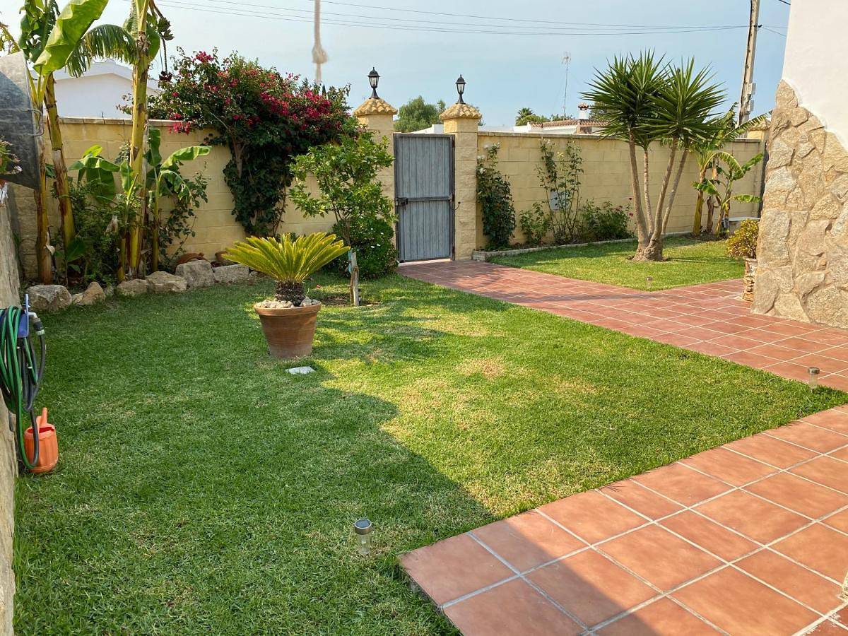 Chalet Vacacional en Chiclana in Pago del Humo, Chiclana de la Frontera