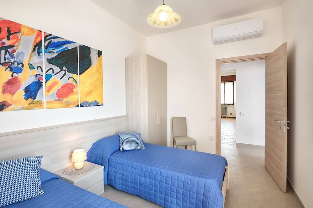 Regarda - \"Villa Harmony\" mit privat Pool und Garten in Colà, Lazise