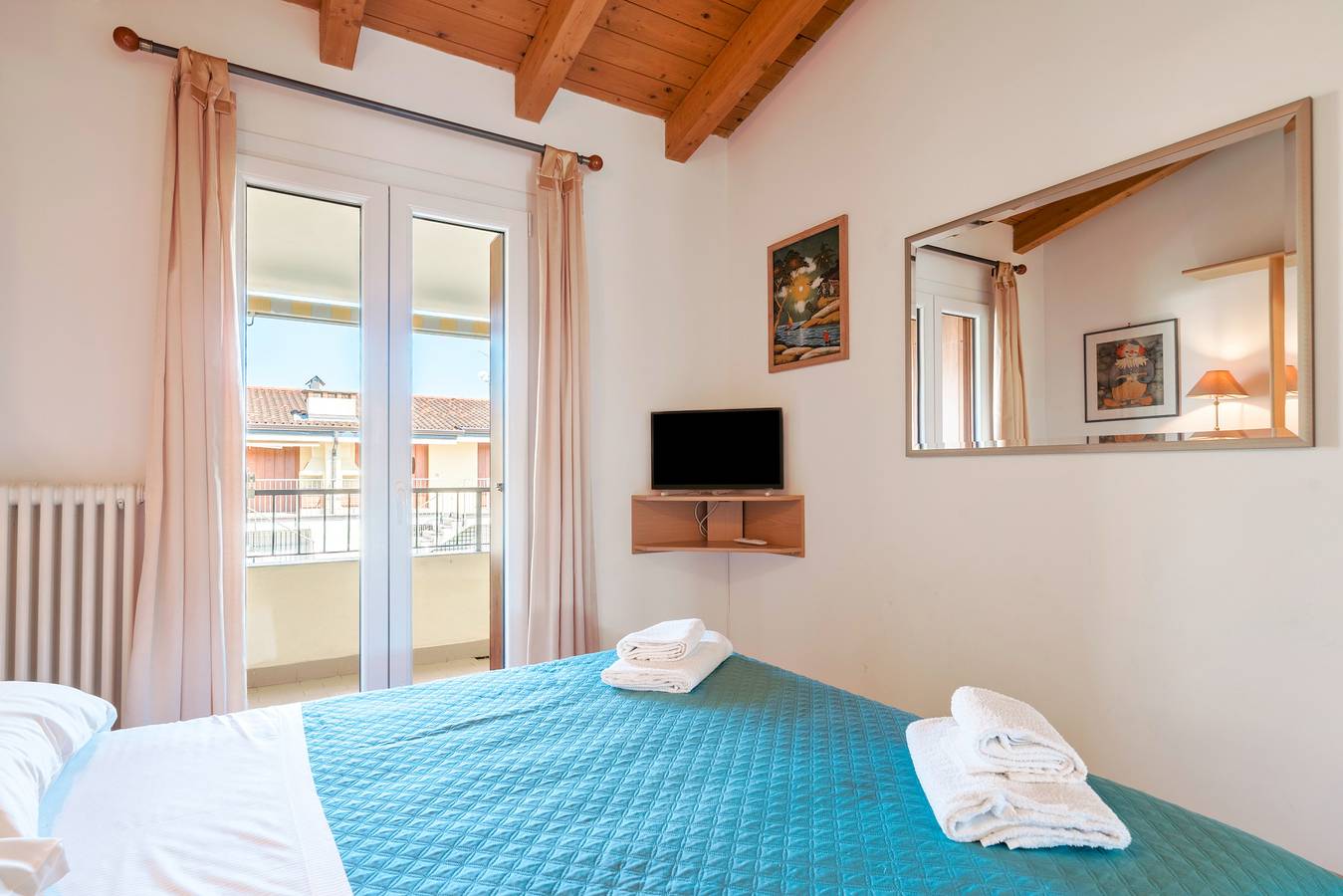 Appartement entier, Regarda - Apple Flat with pool and covered parking in Colà, Lazise