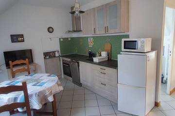 Gîte pour 3 personnes, avec jardin et terrasse, animaux acceptés à Pludual