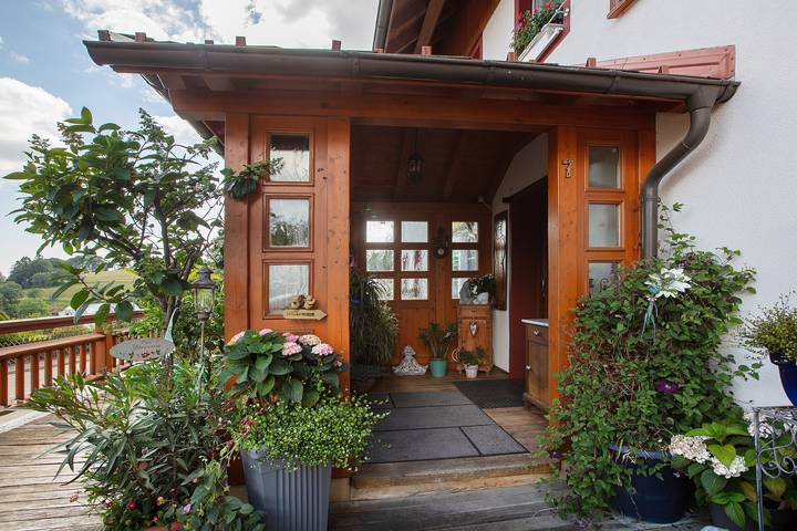Ganze Wohnung, Ferienwohnung "Süd" mit Balkon in Dachsberg, Südschwarzwald