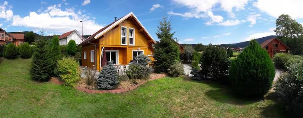 Chalet für 6 Personen, mit Pool und Garten sowie Balkon, kinderfreundlich in Gérardmer - 2