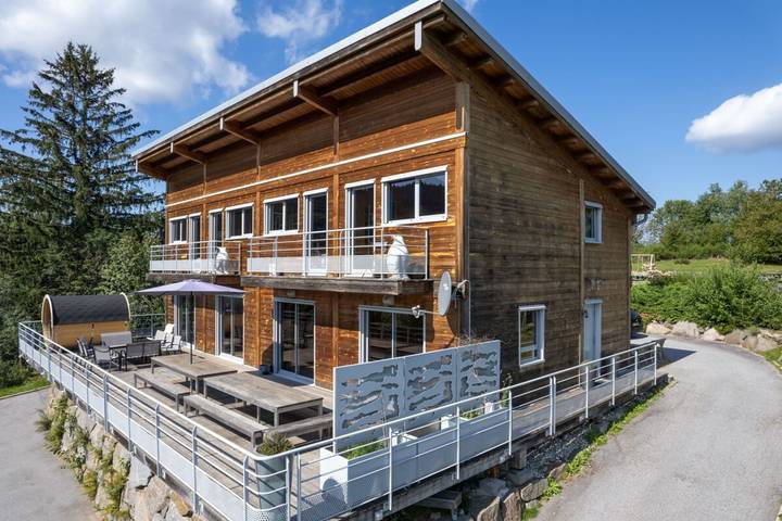 Villa pour 14 personnes, avec Balcon ainsi que Jardin et Sauna dans les Vosges