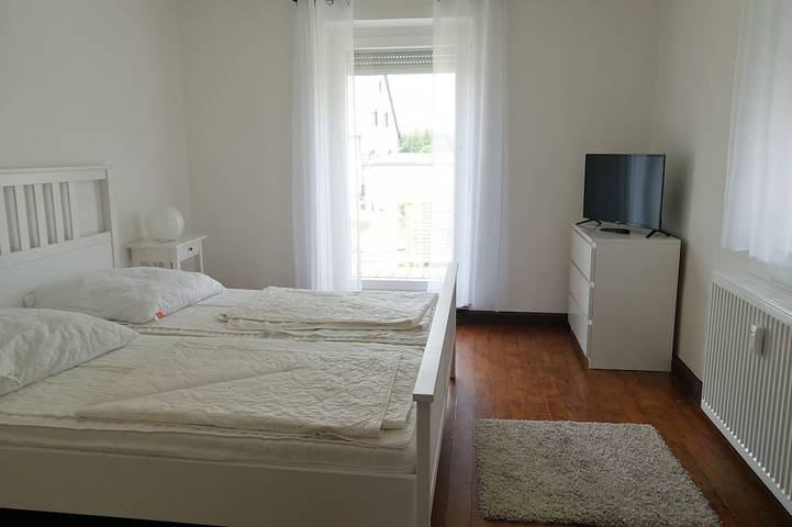 Gîte pour 4 personnes, avec jardin et balcon à Burgau - 2