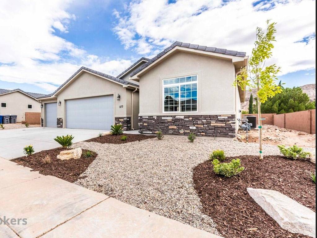 Brandneues ruhiges Haus mit drei Schlafzimmern und Aussicht in La Verkin, Zion Nationalpark