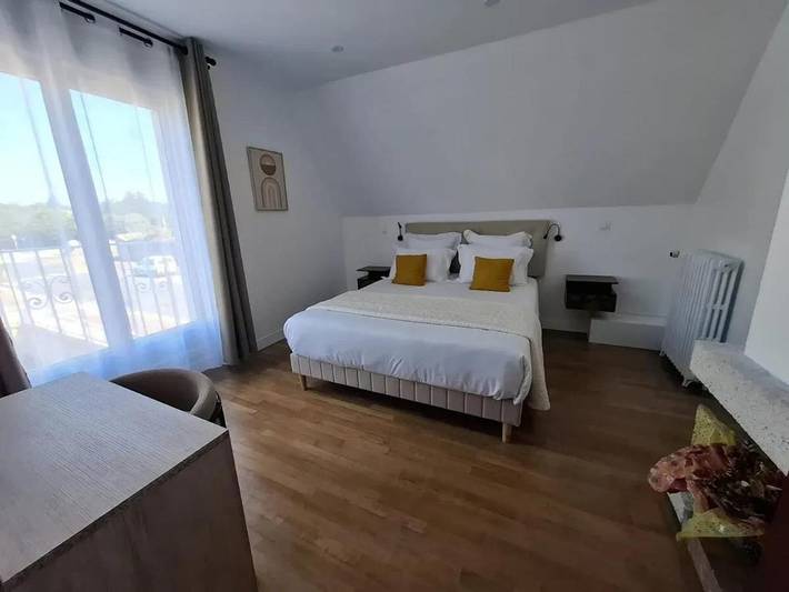 Location de vacances pour 8 personnes, avec terrasse et jardin à Montebourg - 4