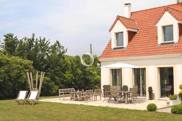 Cottage pour 8 personnes, avec terrasse et vue à Tardinghen