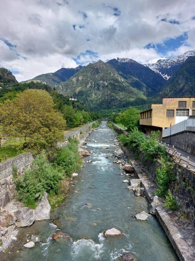 Location de vacances pour 4 personnes, avec balcon et vue à Sondalo - 2