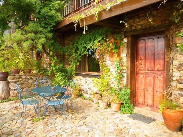Casa rural para 4 personas, con Balcón y Terraza además de Jardín y Piscina en Las Hurdes