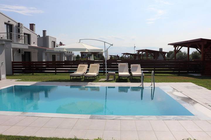 Ferienpark für 6 Personen, mit Pool und Garten sowie Ausblick in Griechenland - 4