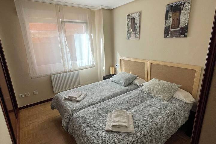 Appartement entier, Votre Maison au Cœur des Asturies — Espace, Confort & Sérénité in Siero, Asturias Province