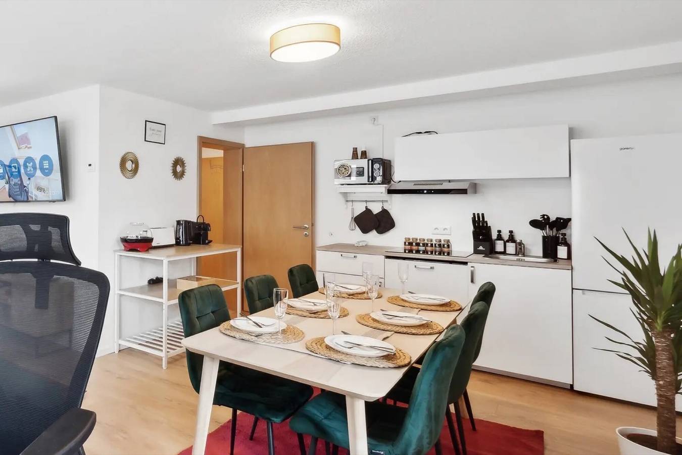 Ganze Wohnung, Ferienwohnung 'Appartements Am Hainich - Elsbeere' mit Gemeinschaftsterrasse, Garten und Wi-Fi in Hörselberg-Hainich, Hainich