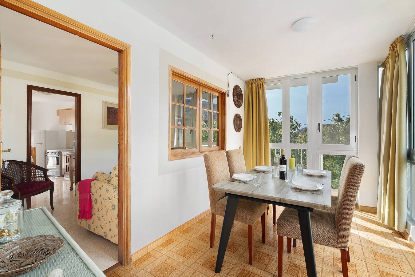 Entire apartment, Vacation Home "Playa la Arena Sea View" with Private Terrace & Wi-Fi in Los Gigantes, Santiago del Teide