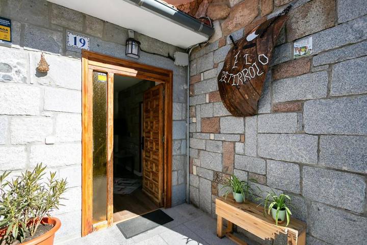 Casa rural para 9 personas, con jardín y vistas en El Boalo
