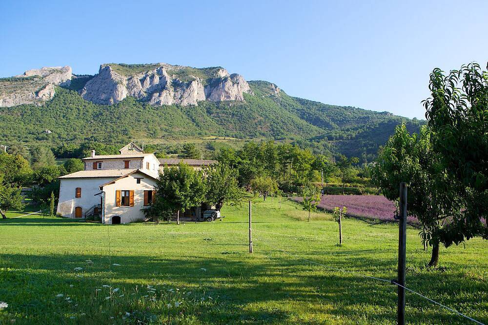 Großes provenzalisches Haus, riesiger Garten und Lavendel (Le Moulin, Maison du Haut) in Orpierre, Gap und Umgebung