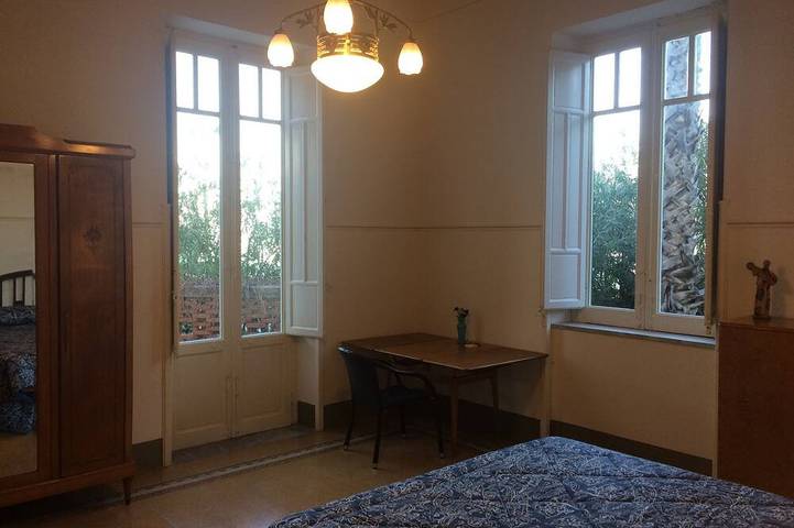 Villa für 6 Personen, mit Terrasse und Garten in Palermo - 3