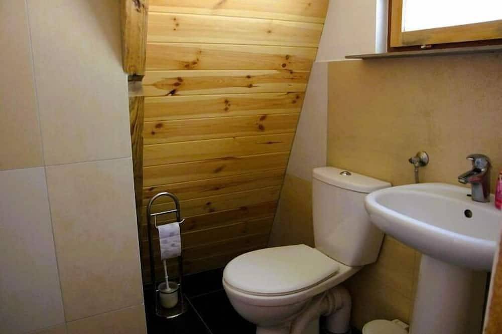 Hütte in Łazy nahe Ostsee und Jamno-See in Granica Łazy, Powiat Koszaliński