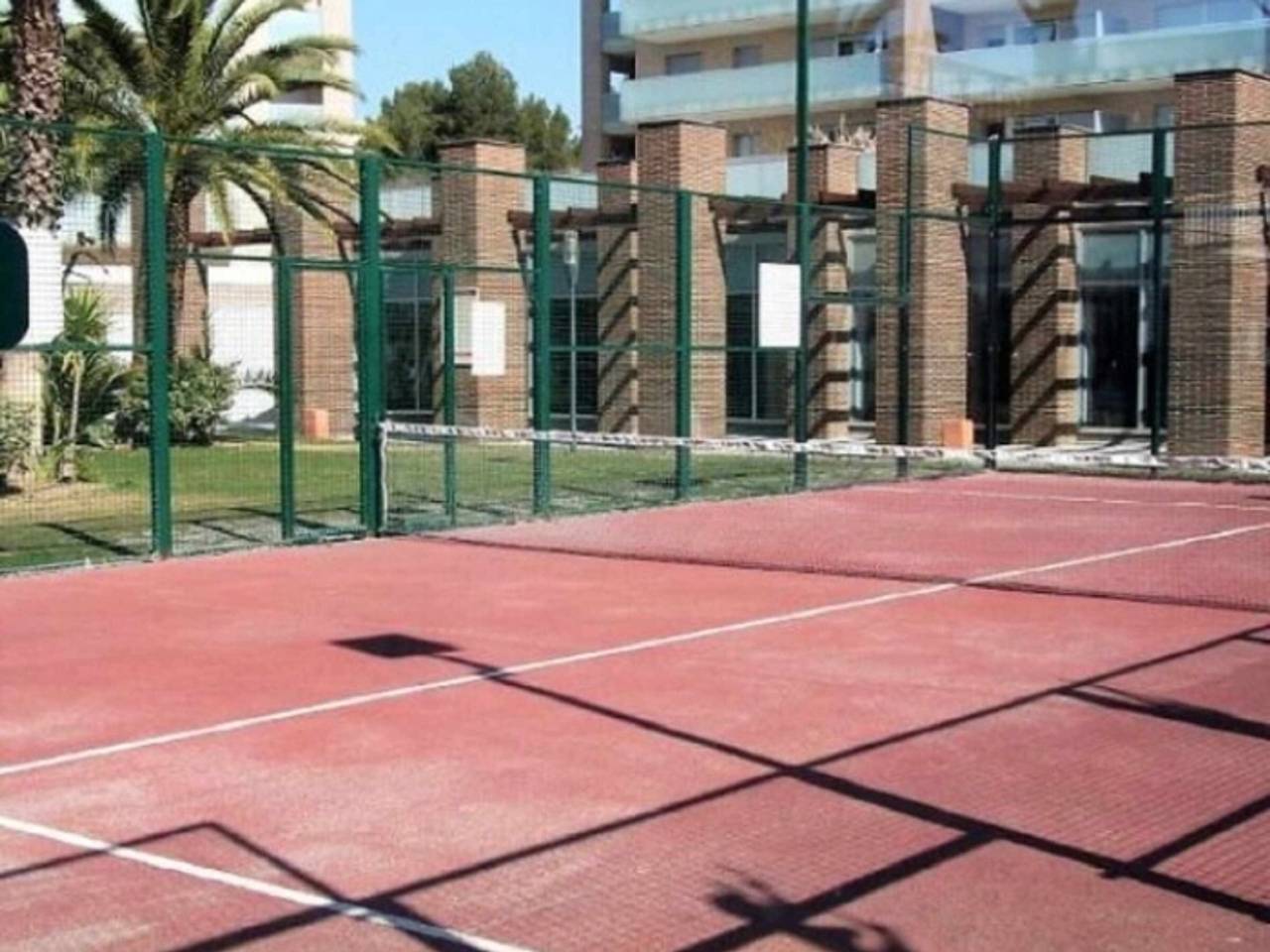 Entire apartment, Spacious 2-bedroom apartment with spa in Salou in Salou, Costa Dorada