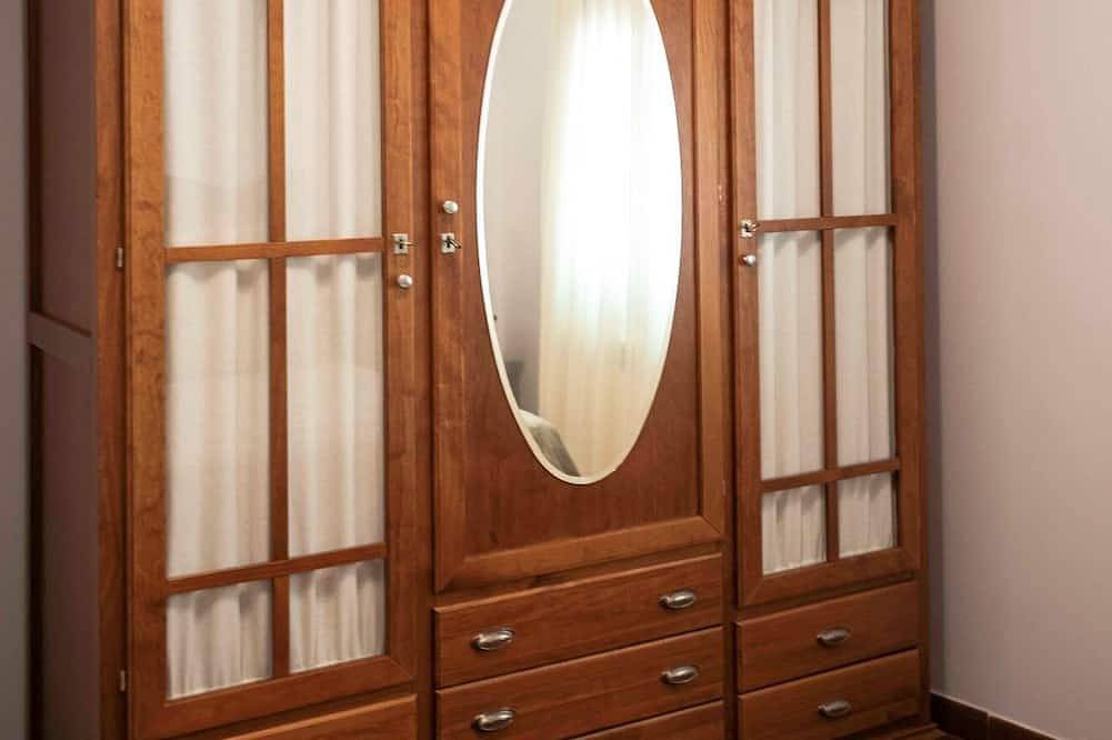 Casa Rural El Retiro de los Casasola in Establés, Guadalajara Province