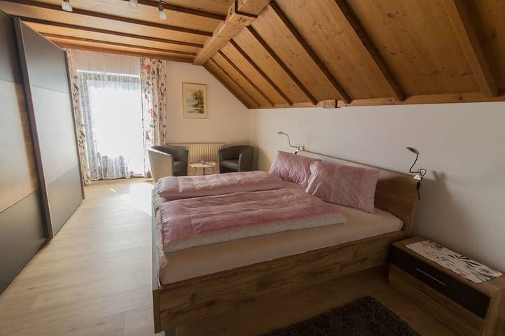 Ferienwohnung für 5 Personen, mit Garten und Balkon in Faistenau - 4