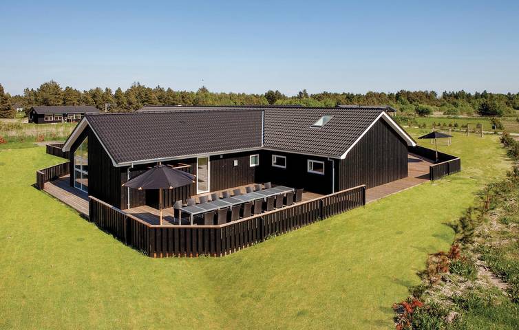 Ferienhaus für 26 Personen, mit Whirlpool und Garten sowie Sauna und Pool, kinderfreundlich in Bratten - 2