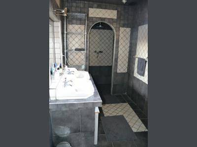 Double Room with Private Bathroom in Calenzana, Région de Calvi