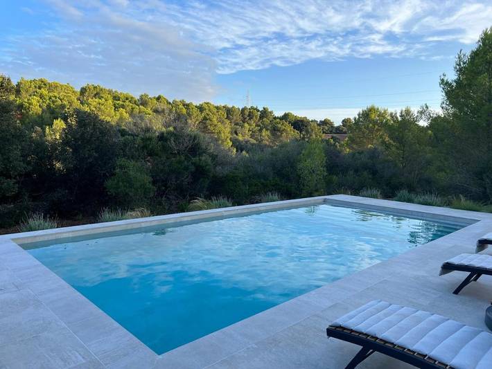 Location de vacances pour 8 personnes, avec piscine ainsi que jardin et vue, animaux acceptés à Alaior - 2