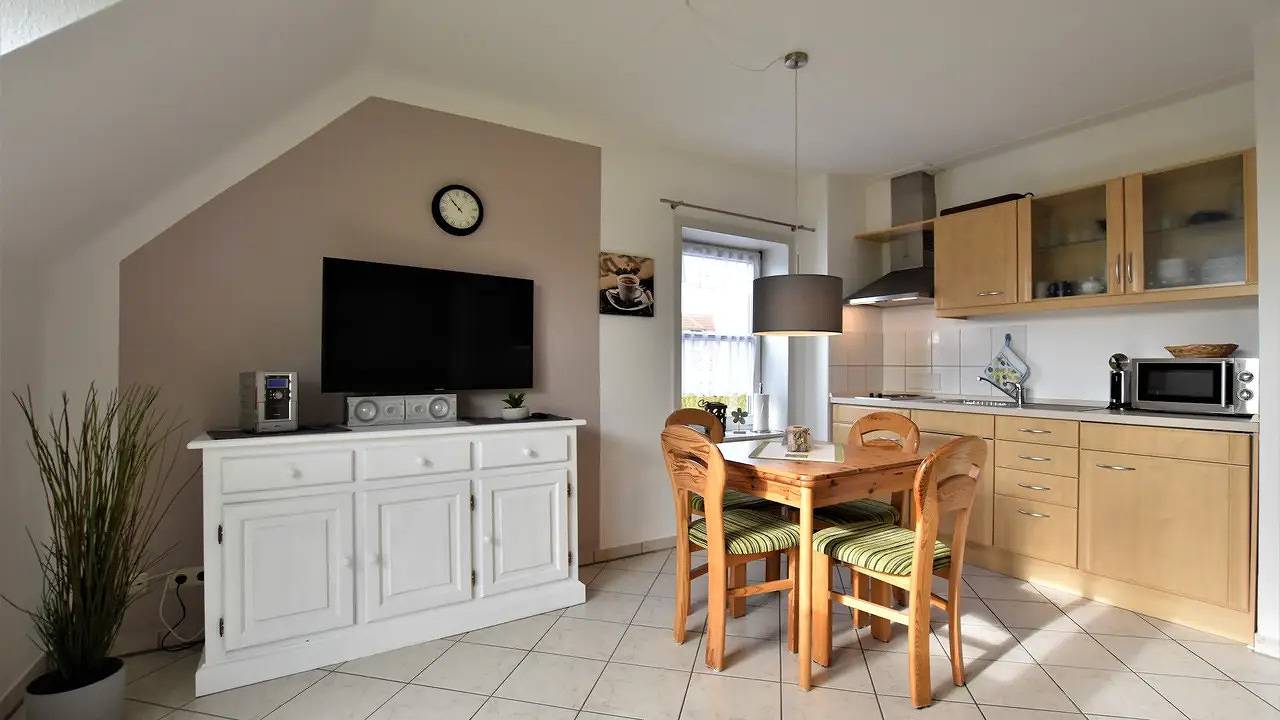 Ganze Ferienwohnung, Ferienwohnung für 4 Personen (40 m²) in Insel Poel in Kirchdorf (Poel), Nordwestmecklenburg (Wismar und Umgebung)