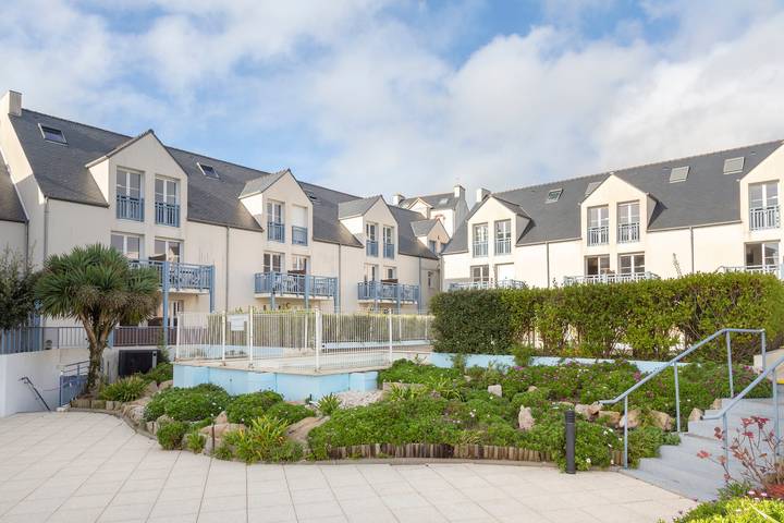 Location de vacances pour 2 personnes, avec jardin à Audierne