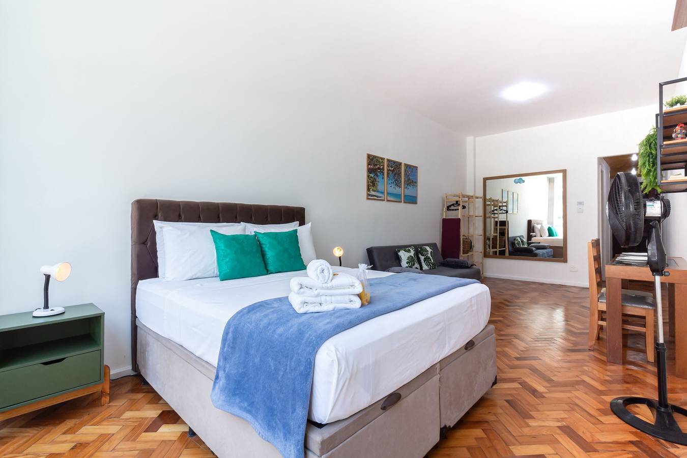 Entire studio, 5 minutes from Copacabana Beach | Pi502 in Copacabana, Rio de Janeiro