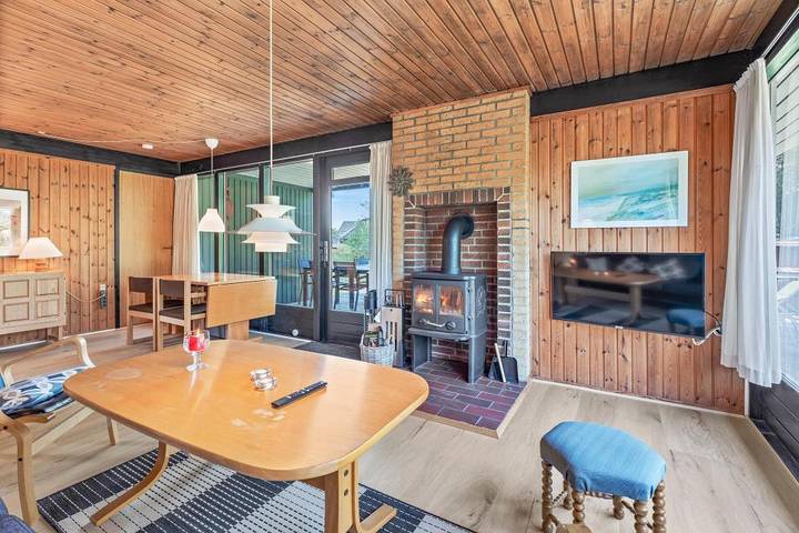 Cosy holiday home in Blåvand with fireplace and shelter in Blavand, Región de Varde