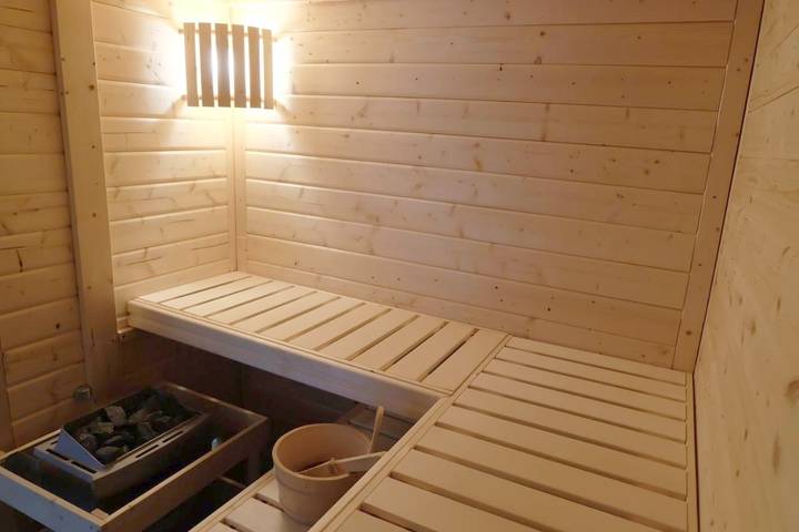 Casa de vacaciones para 4 personas, con vistas además de jardín y sauna - 1