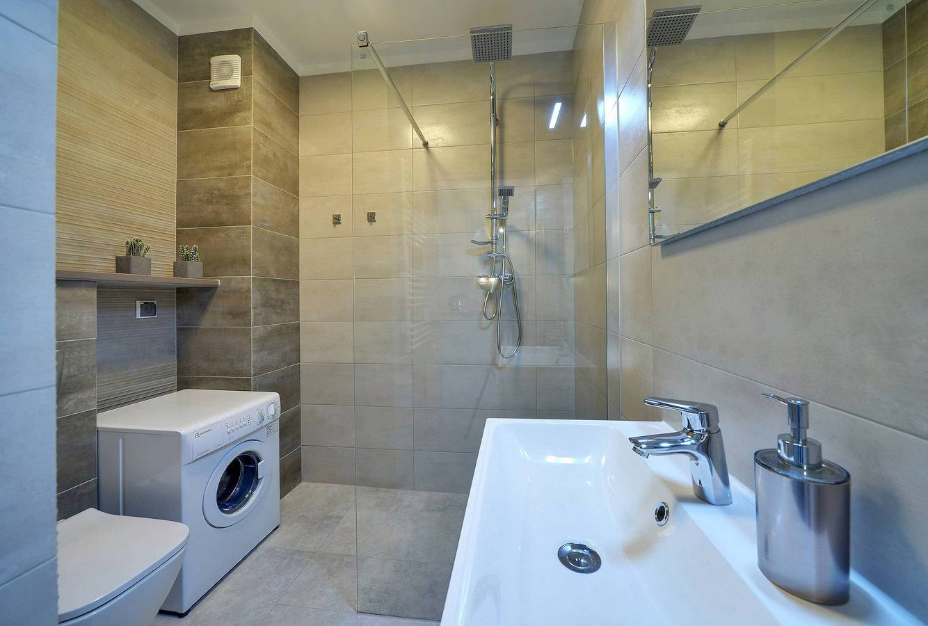 Ganze Wohnung, Peaceful Apartment in Szklarska Poreba | Balcony and Parking in Szklarska Poręba, Sudeten (Polen)