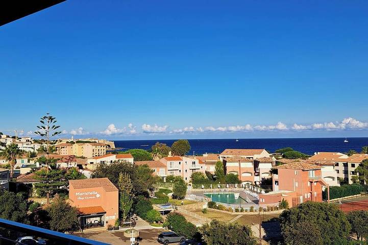 Appartement de vacances pour 4 personnes, avec jardin et balcon