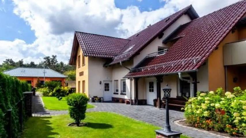 Ferienwohnung für 2 Personen, mit Balkon in Lübben
