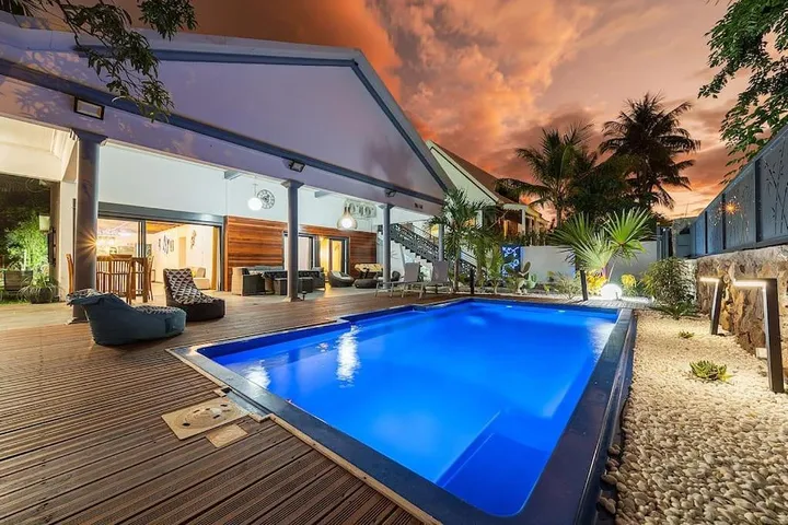 Villa pour 8 personnes, avec piscine ainsi que jardin et vue - 1