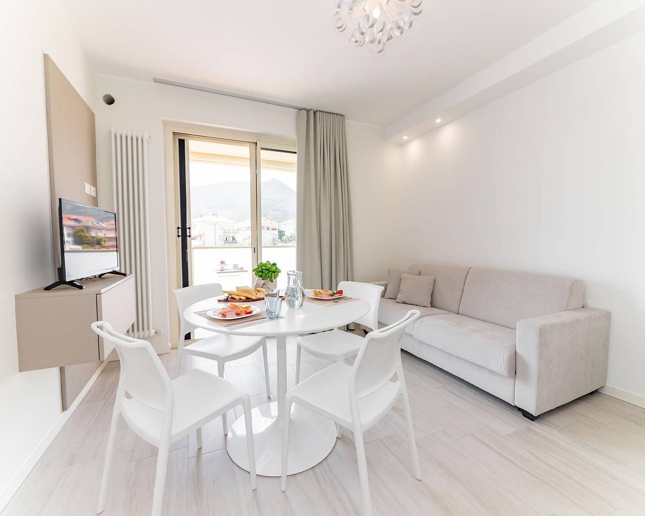 Appartamento intero, Appartamento a Borghetto Santo Spirito con piscina comune in Borghetto Santo Spirito, Riviera di Ponente