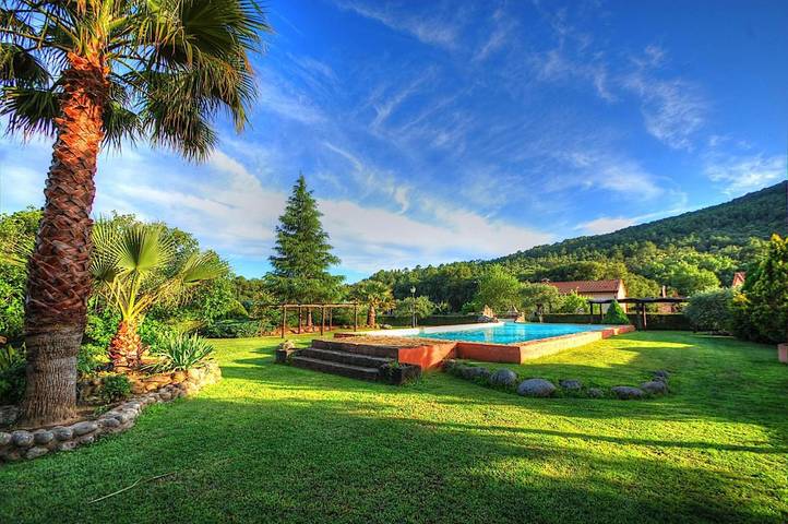 Casa rural para 12 personas, con Balcón y Terraza además de Jardín y Piscina en Arenas de San Pedro - 3