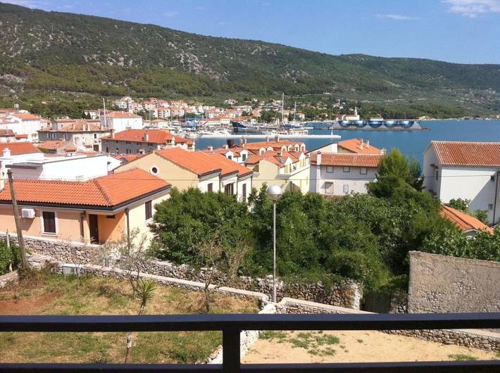 BnB für 2 Personen, mit Garten und Terrasse, mit Haustier auf Cres