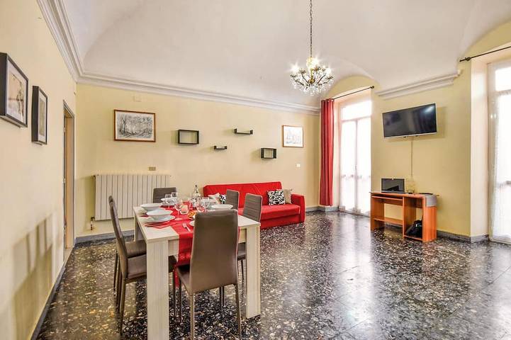 Location de vacances pour 6 personnes, avec Balcon à Villanova d'Albenga